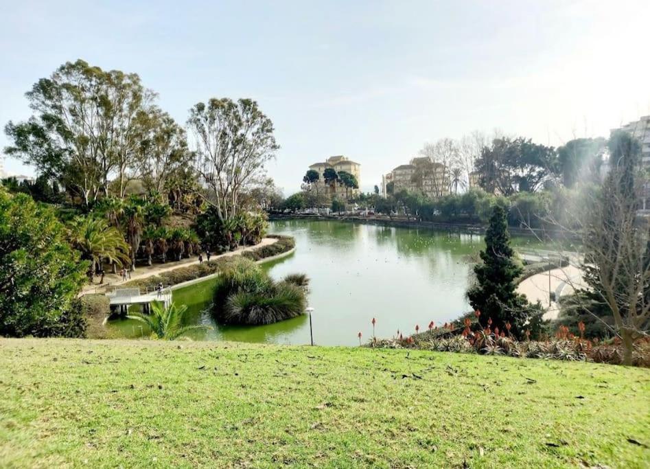 Apt Moderno Con Vistas, Recepcion 24 Hs Y Piscinas Benalmadena Bagian luar foto